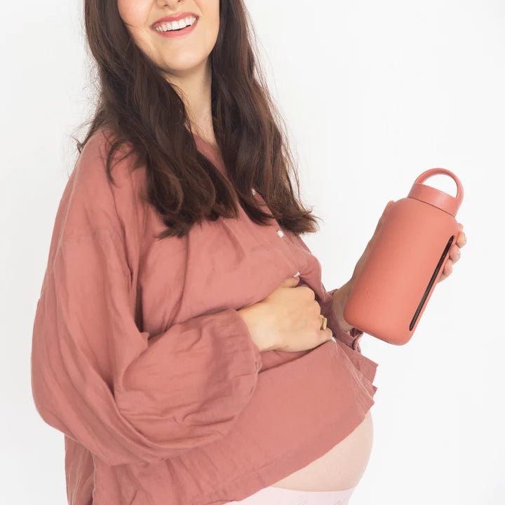 Mama Bottle | Clay | The Hydration Tracking Water Bottle for Pregnancy & Nursing (800ml)