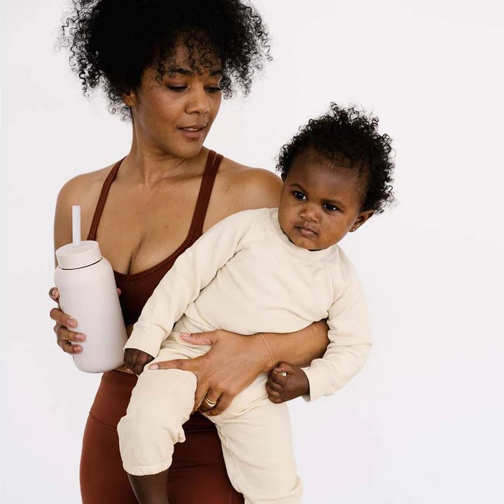 Mama Bottle | Salt | The Hydration Tracking Water Bottle for Pregnancy & Nursing (800ml)